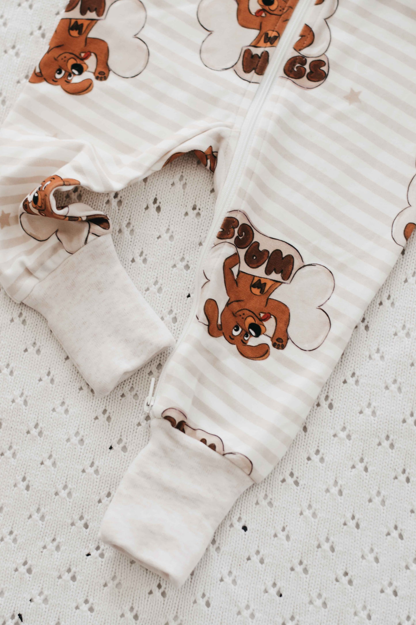 Zipsuit - Wags The Dog