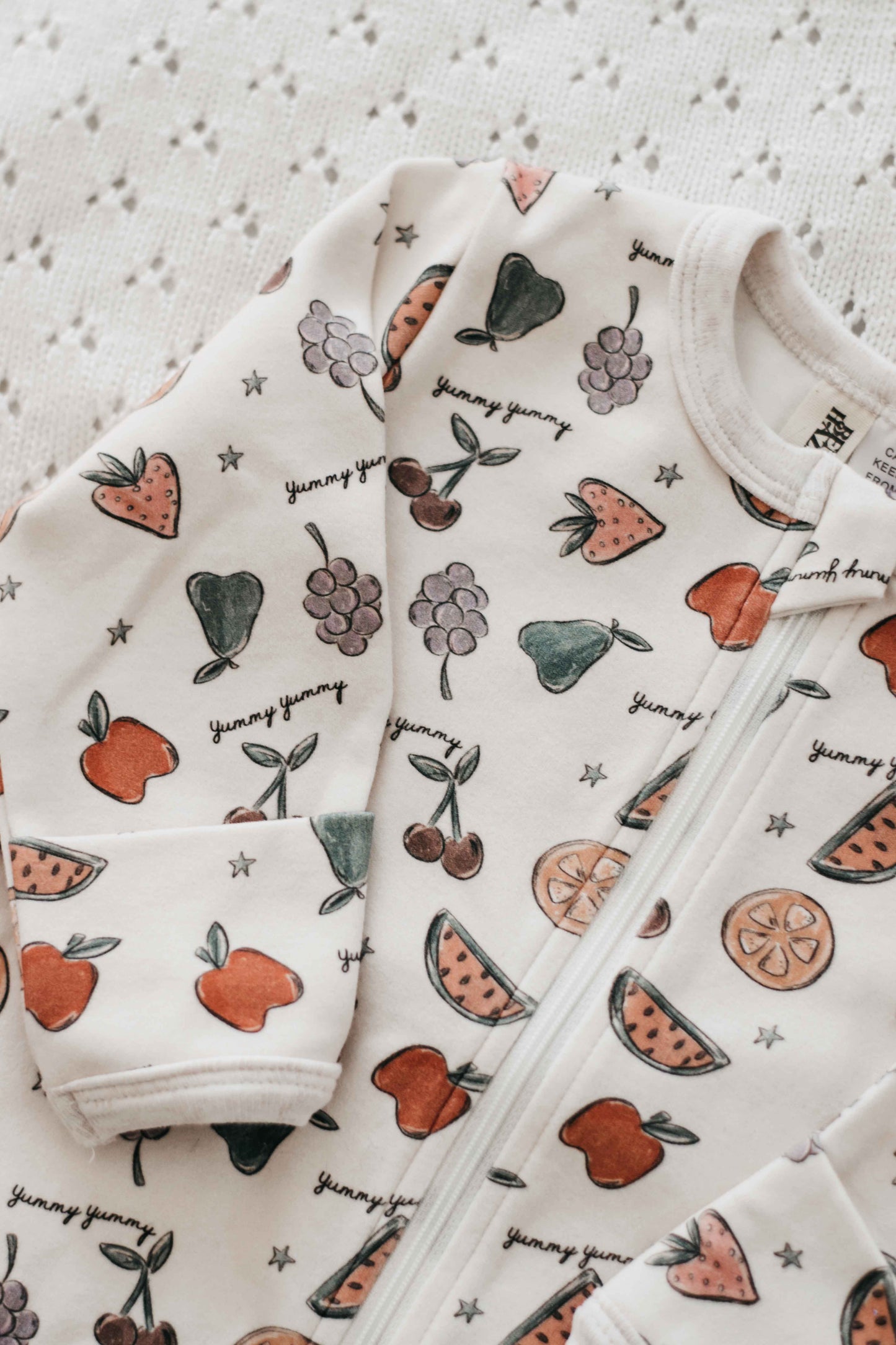 Zipsuit - Fruit Salad