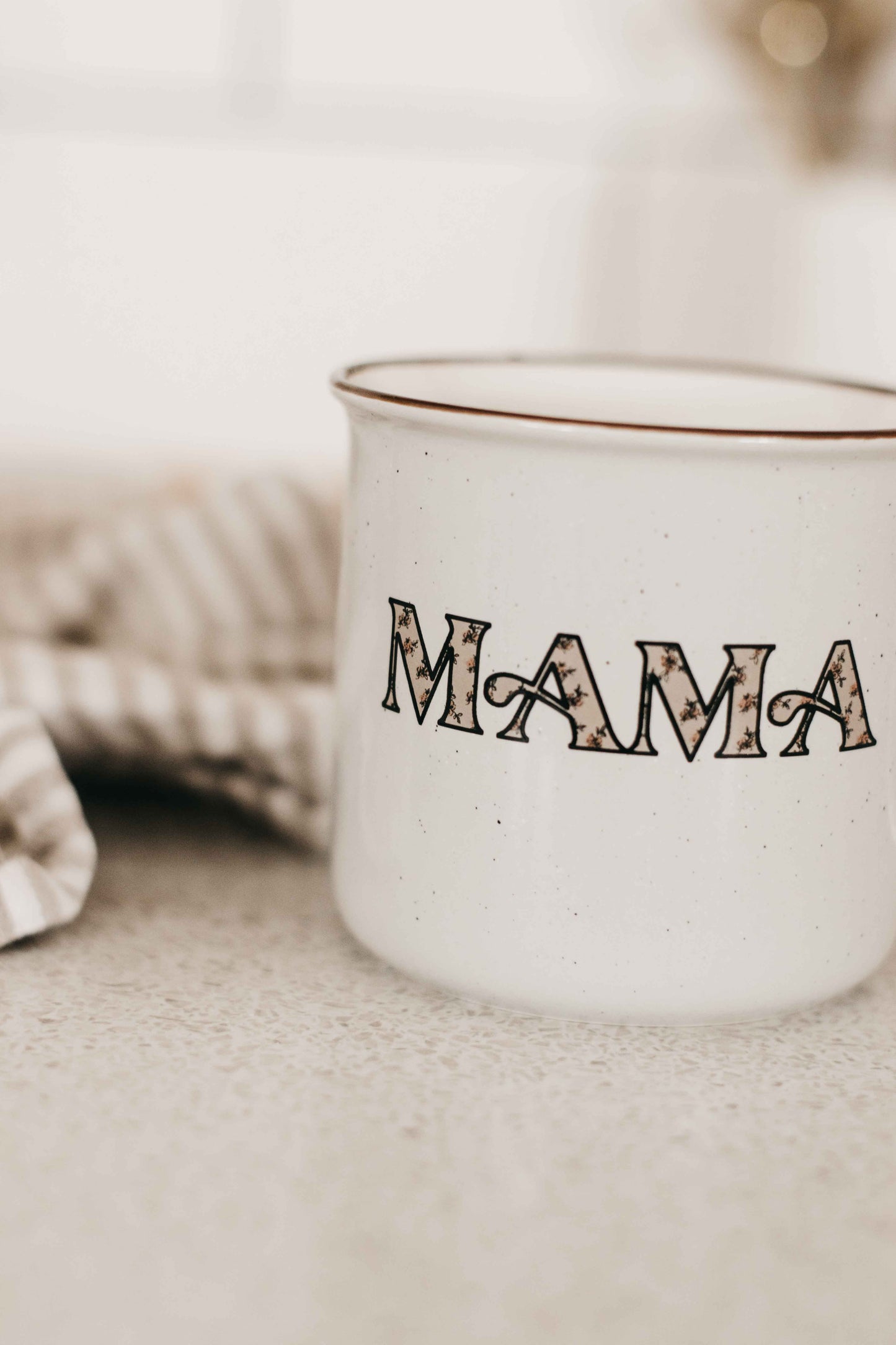 MUG: MAMA